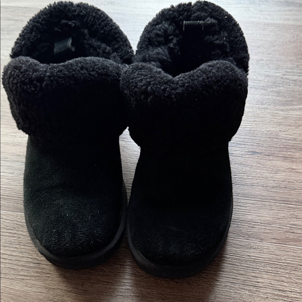 UGG Women's Black Suede Boots